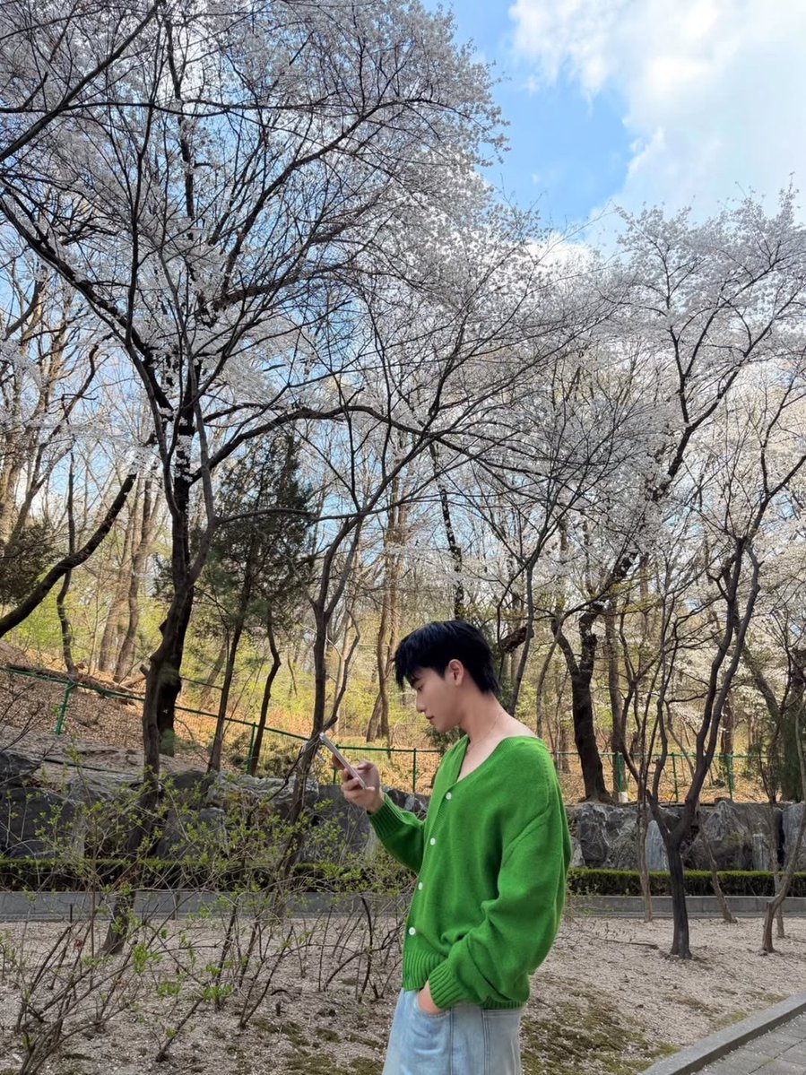 alwaysbxg's tweet image. i will never be strong enough for this kind of visual 🧎🏻‍♀️🧎🏻‍♀️🧎🏻‍♀️🧎🏻‍♀️🧎🏻‍♀️🧎🏻‍♀️

#ออฟโรด #offroadKTP #OFFROAD