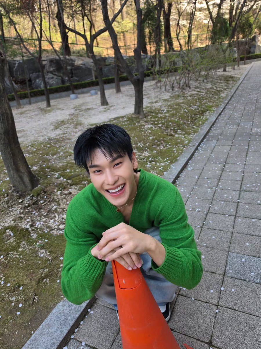 alwaysbxg's tweet image. i will never be strong enough for this kind of visual 🧎🏻‍♀️🧎🏻‍♀️🧎🏻‍♀️🧎🏻‍♀️🧎🏻‍♀️🧎🏻‍♀️

#ออฟโรด #offroadKTP #OFFROAD