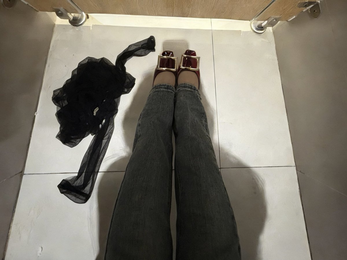 周大福柜姐-苏琳 tweet media