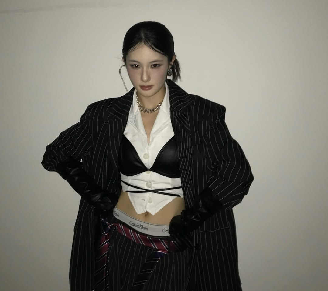 ⋆⋆⋆ tweet media