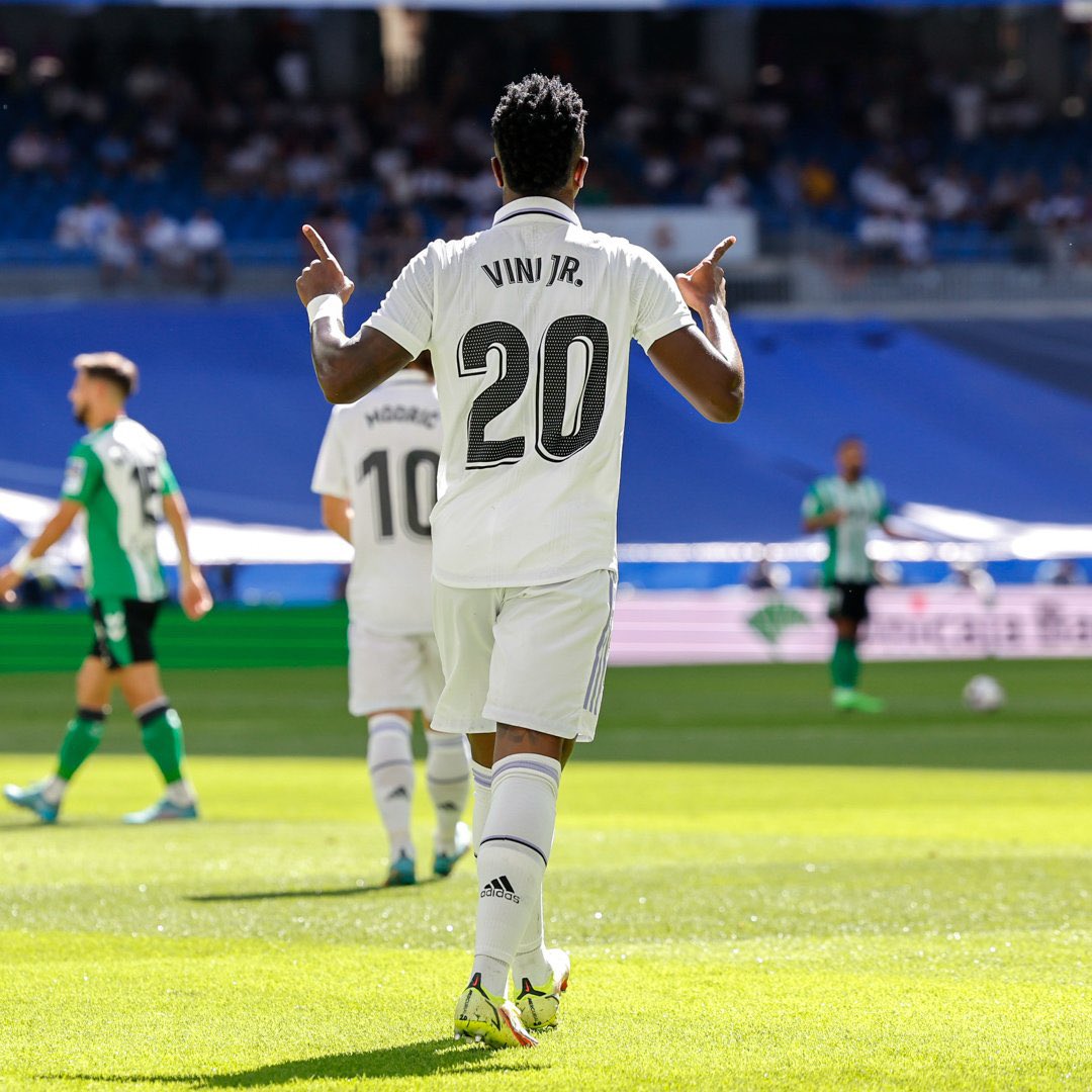 Giannis_RMFC tweet media