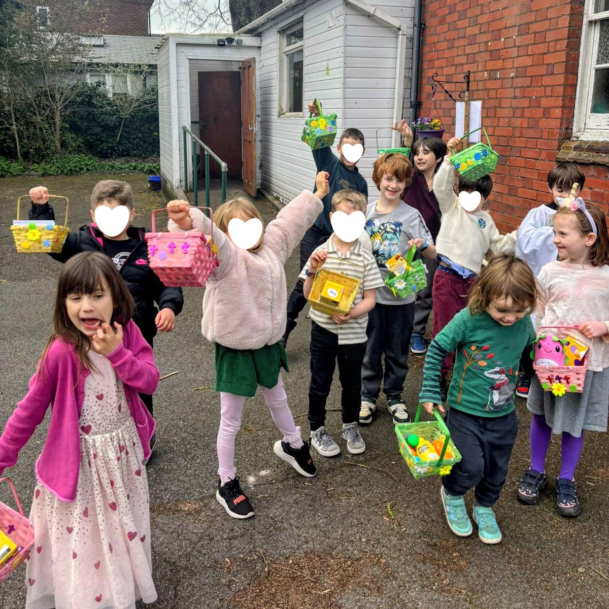 HolyTrinWin's tweet photo. He is Risen! We had such a festive and joyful Easter Sunday at Holy Trinity Winchester. Thank you to everyone who joined us to celebrate!

#winchester https://t.co/kTvk1Q1Yiq