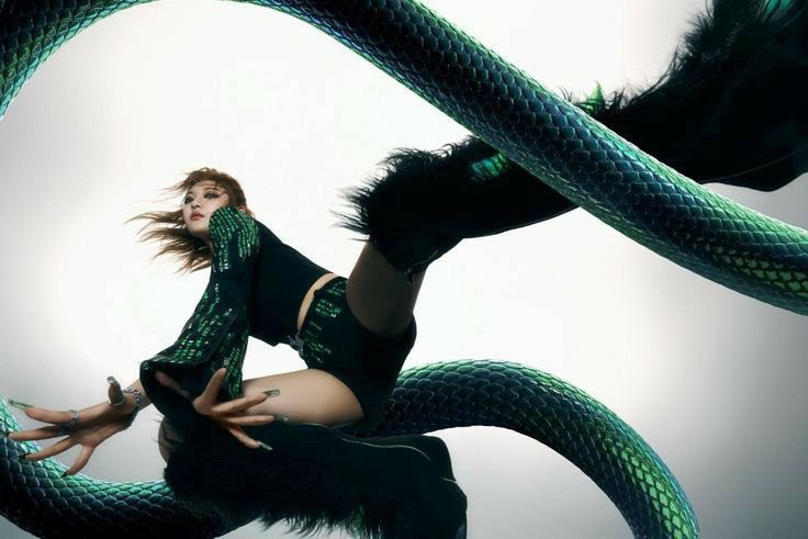 tori🦑 tweet media