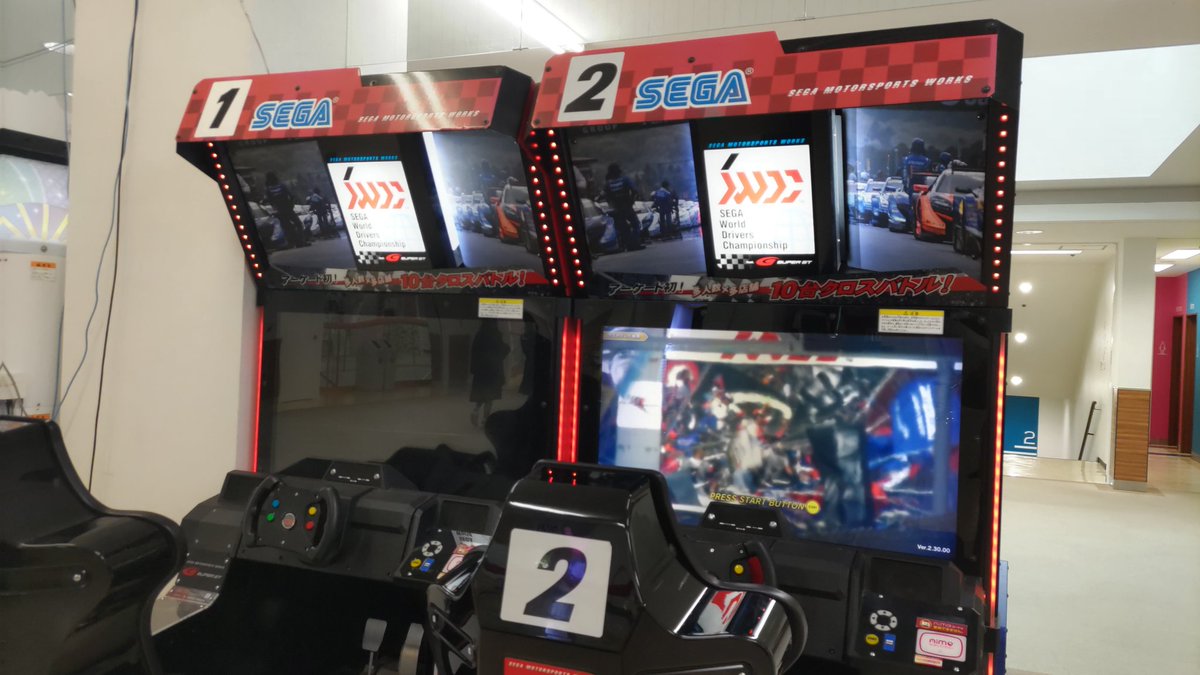 らりるれろ tweet media