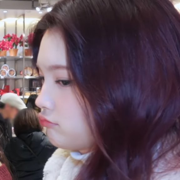 에이츼 tweet media