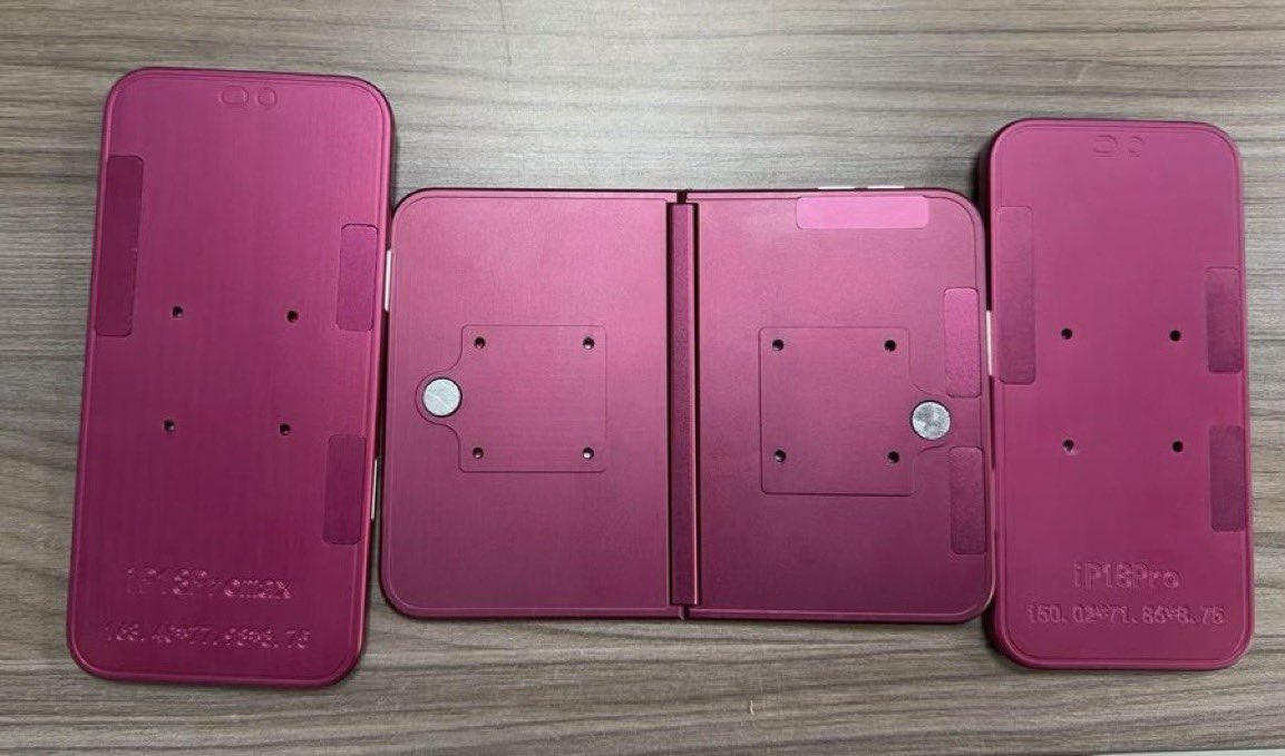 iMathTechs's tweet image. 🚨 Les premiers “dummy” de l’iPhone 18 Pro et du Fold viennent de fuiter !

👉 Pas de changement pour le 18 Pro par rapport au 17 Pro
👉 Un Fold en ligne avec les rumeurs déjà évoquées 

Vous êtes plutôt team classique ou innovation ? 🔥

Leak. 

#Apple #iPhoneFold #iPhone18Pro