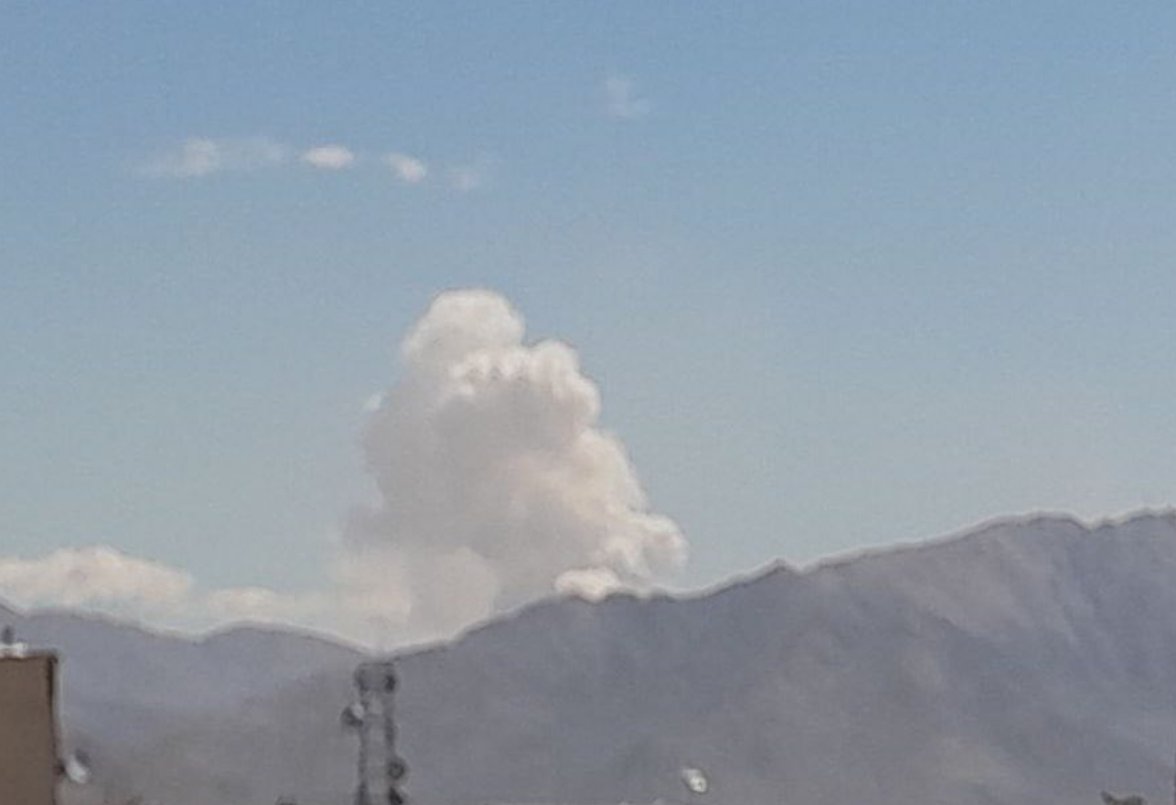 MOSSADil's tweet photo. 🔴Heavy strikes reported in Tehran right now. https://t.co/b0A1ZdoTvP