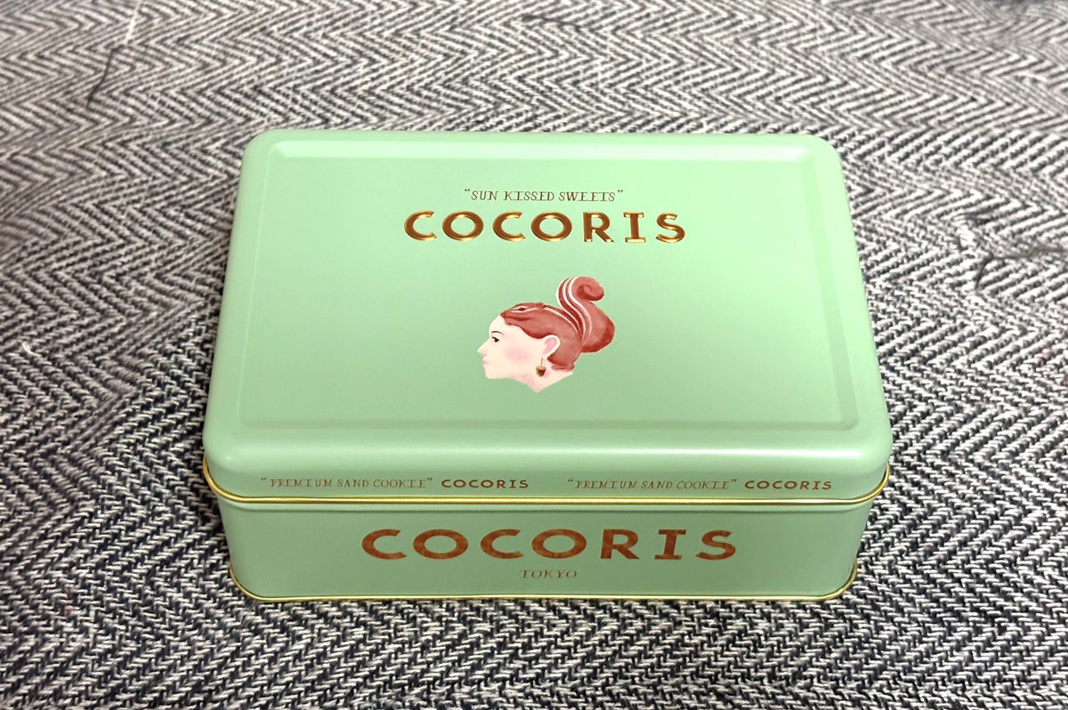 xxxmilk_teaxxx's tweet photo. 今日はコレを食べる🍪
🍪ŧ‹"ŧ‹"(*´ч`*)ŧ‹"ŧ‹"🍪
以前にもいただいた #COCORIS の期間限定版😆💕
ピスタチオの風味がめっちゃして美味しい😋
ピスタチオといえばドバイチョコだけど
それを超えるピスタチオ感🤤
いつもありがとう🫶💕
#プレミアムサンドクッキー ピスタチオ🫘 https://t.co/F14Efh3KSs