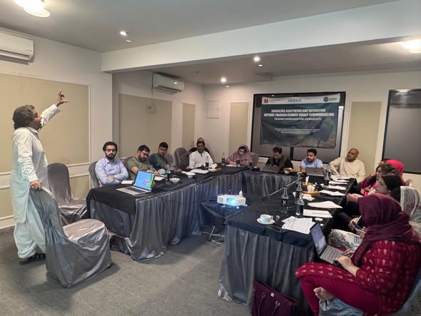 Amar Guriro tweet media