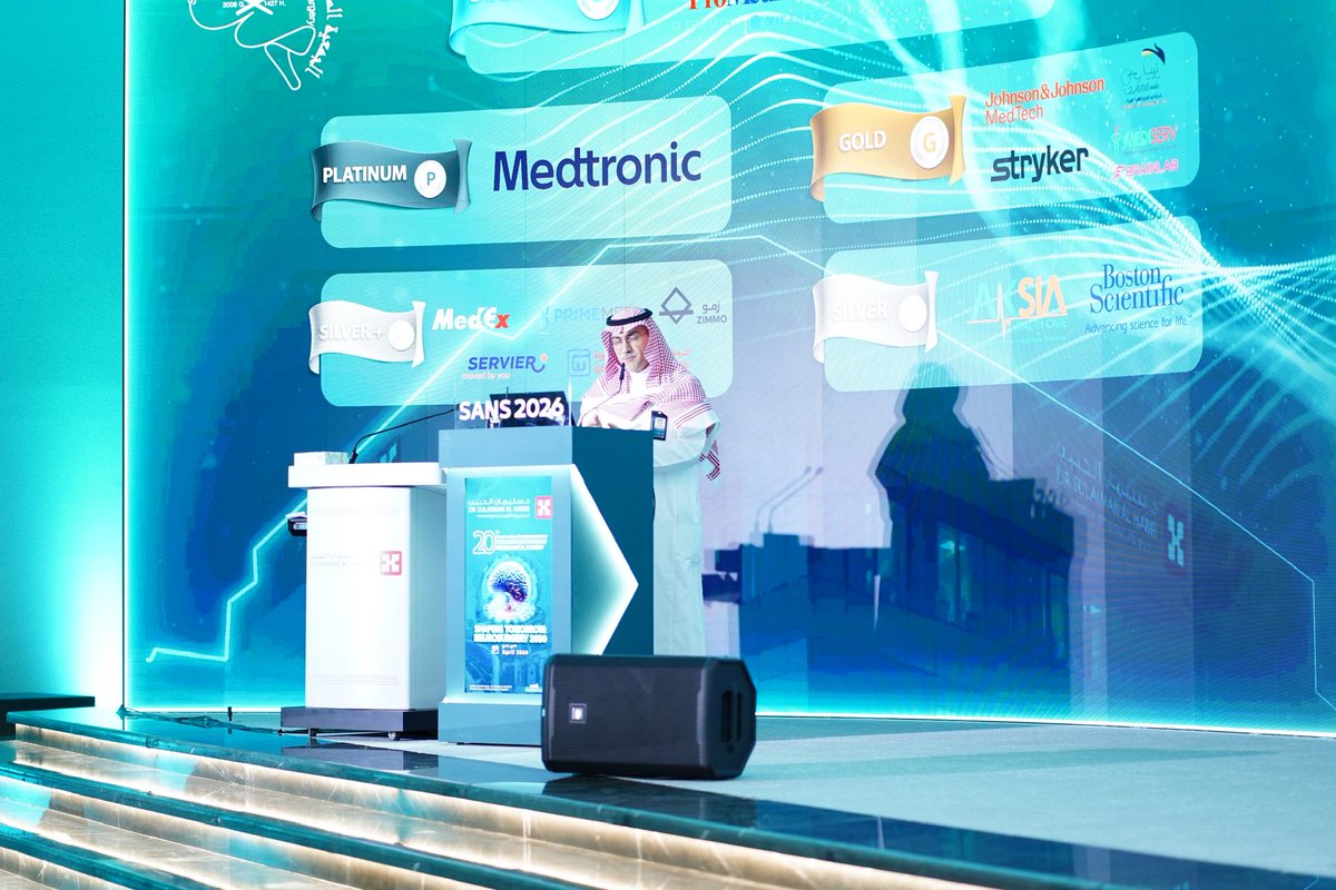 F_neurospine's tweet photo. سعدنا في مؤتمر  #SANS2026 بحضور د. أيمن الخضرا، المدير الطبي التنفيذي لمجموعة د. سليمان الحبيب الطبية، ونعتز بهذا التعاون البنّاء بين SANS والقطاع الخاص، بما يعكس أهمية الشراكات النوعية في دعم المبادرات العلمية وتحقيق مخرجات مميزة تخدم تخصص جراحة المخ والأعصاب

@aoss1317 @SansMed https://t.co/wDagzdHRLs