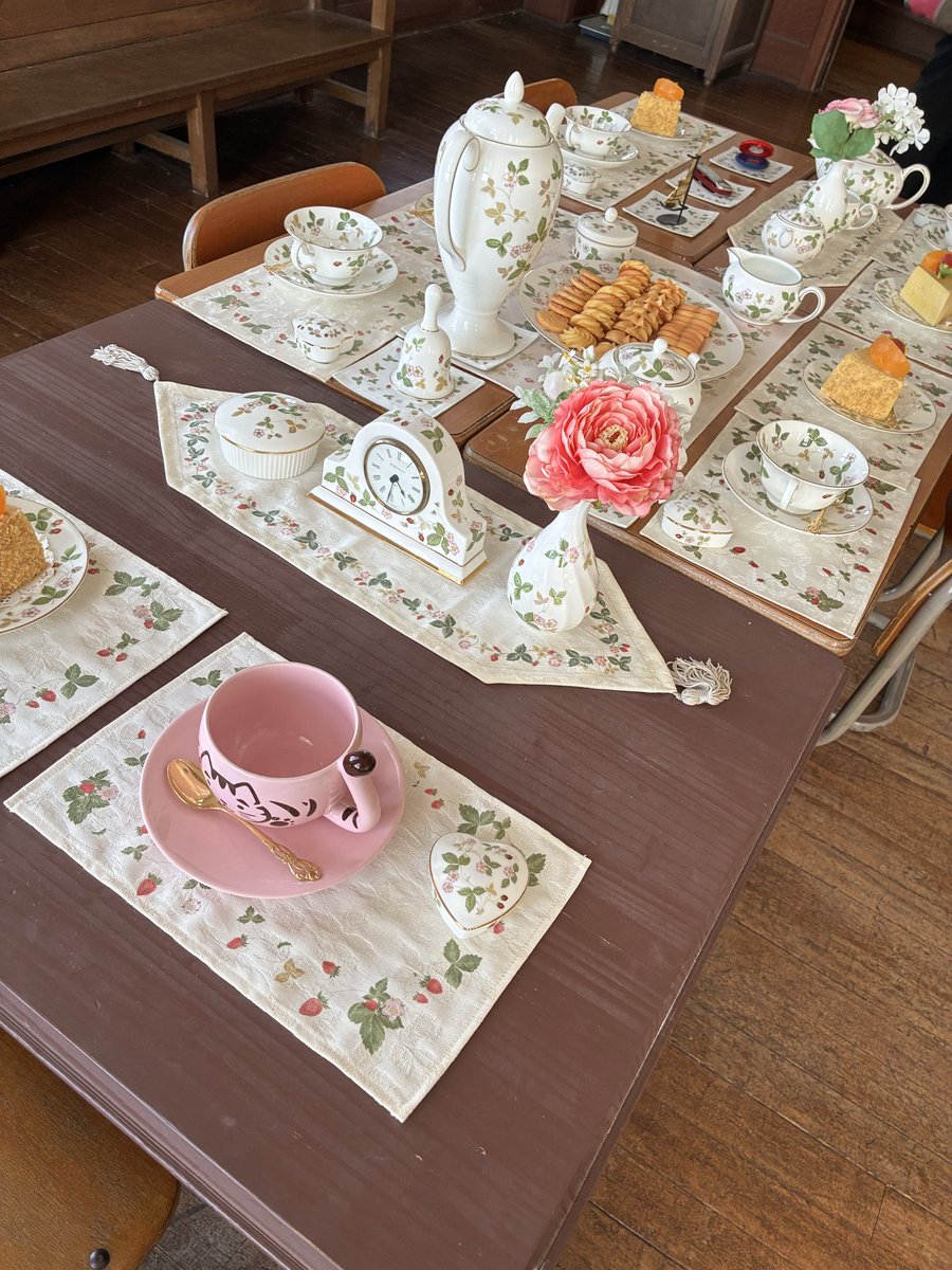 くまごろ tweet media