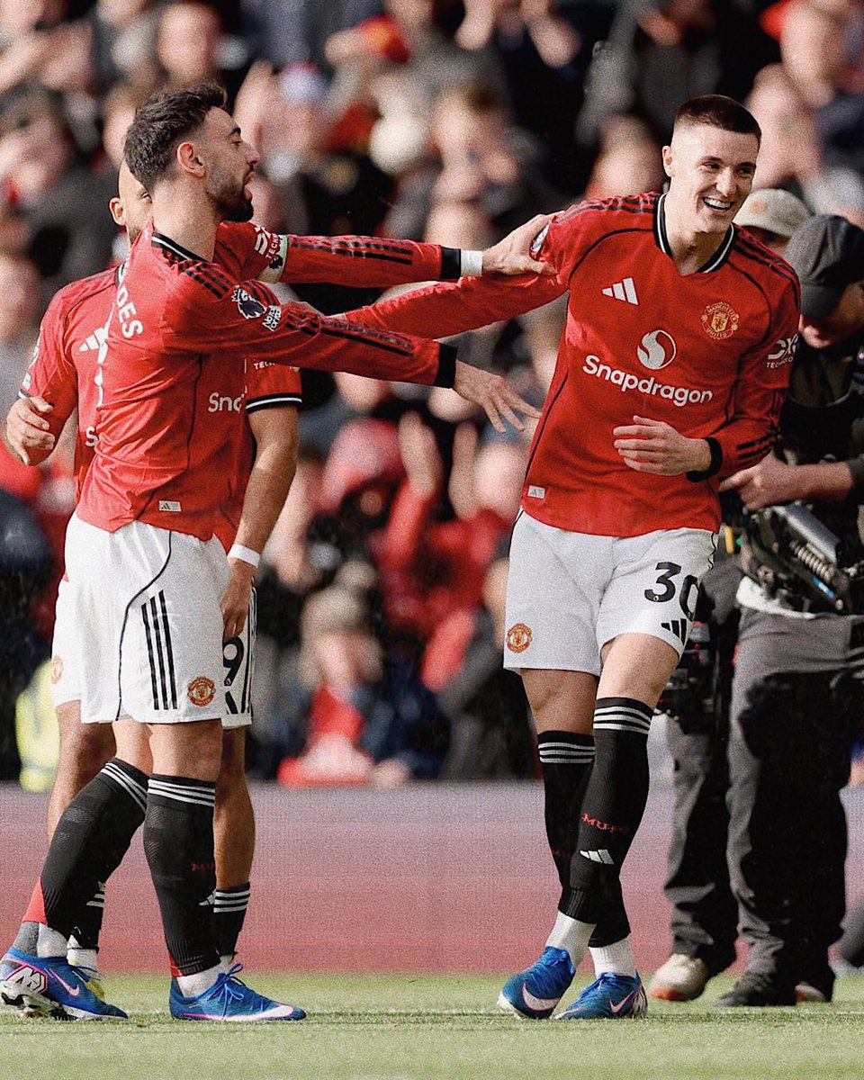 𝙍𝙞𝙘𝙤 tweet media