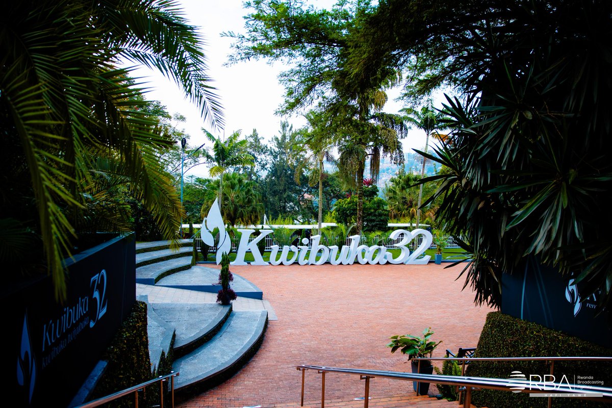 rbarwanda's tweet photo. Uyu munsi u Rwanda n’Isi yose biribuka ku nshuro ya 32 Jenoside yakorewe Abatutsi mu 1994.

Umuhango wo kwibuka uratambuka ku bitangazamakuru byose bya RBA no ku mbuga nkoranyambaga guhera 11h00.
------------------------

Rwanda today marks the 32nd Commemoration of the 1994 Genocide against the Tutsi.

The commemoration at the Kigali Genocide Memorial will be broadcast live on all RBA platforms from 11am.
--------------------------

Le Rwanda commémore aujourd’hui pour la 32e fois le génocide perpétré contre les Tutsi en 1994.

La cérémonie de commémoration au Site Mémorial de Kigali sera diffusée en direct sur toutes les plateformes de la RBA à partir de 11h.
#Kwibuka32 #RBAHafiYawe

▪︎Floor: ➡️ https://t.co/Z624PZOlsr

▪︎Ikinyarwanda: ➡️ https://t.co/OIORjcS8Ue

▪︎English: ➡️ https://t.co/ZbnysRFvXH

▪︎Français:➡️ https://t.co/gYnb05Tr2m