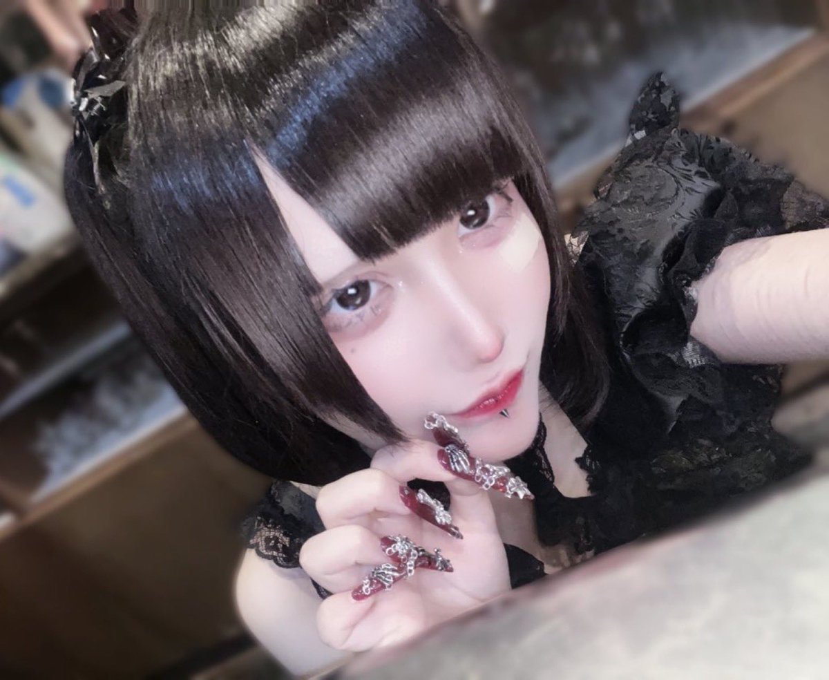 びびさま tweet media