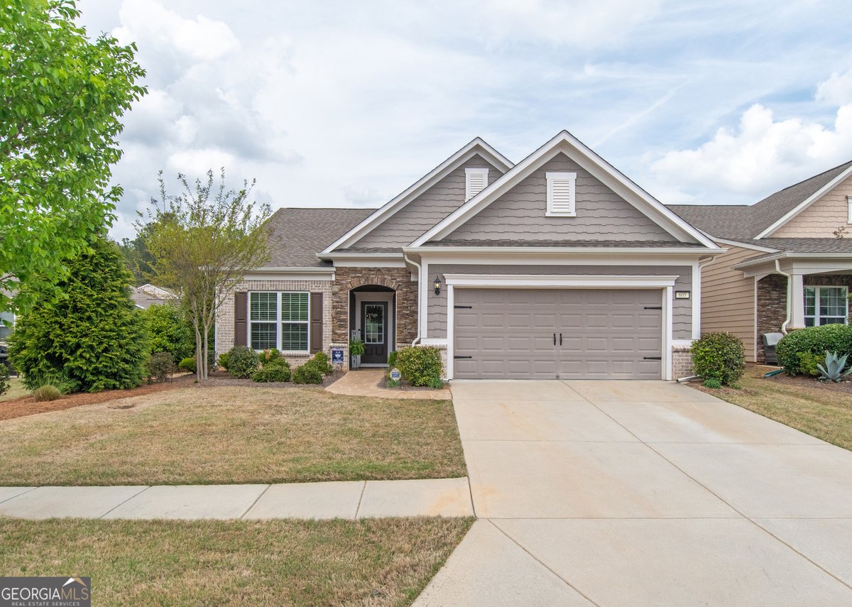 StephenPWalker's tweet photo. 605 Daffodil Drive, Griffin, GA, 30223
3 bed | 2 bath 2287 Sq. Ft.
Active | 409900
https://t.co/e8XcftGIlC
Welcome to Sun City Peachtree - where every day truly feels like a vacation. This exceptional Martin Ray floor plan is thoughtfully designed with both style and... https://t.co/HmR8v2Mr7r