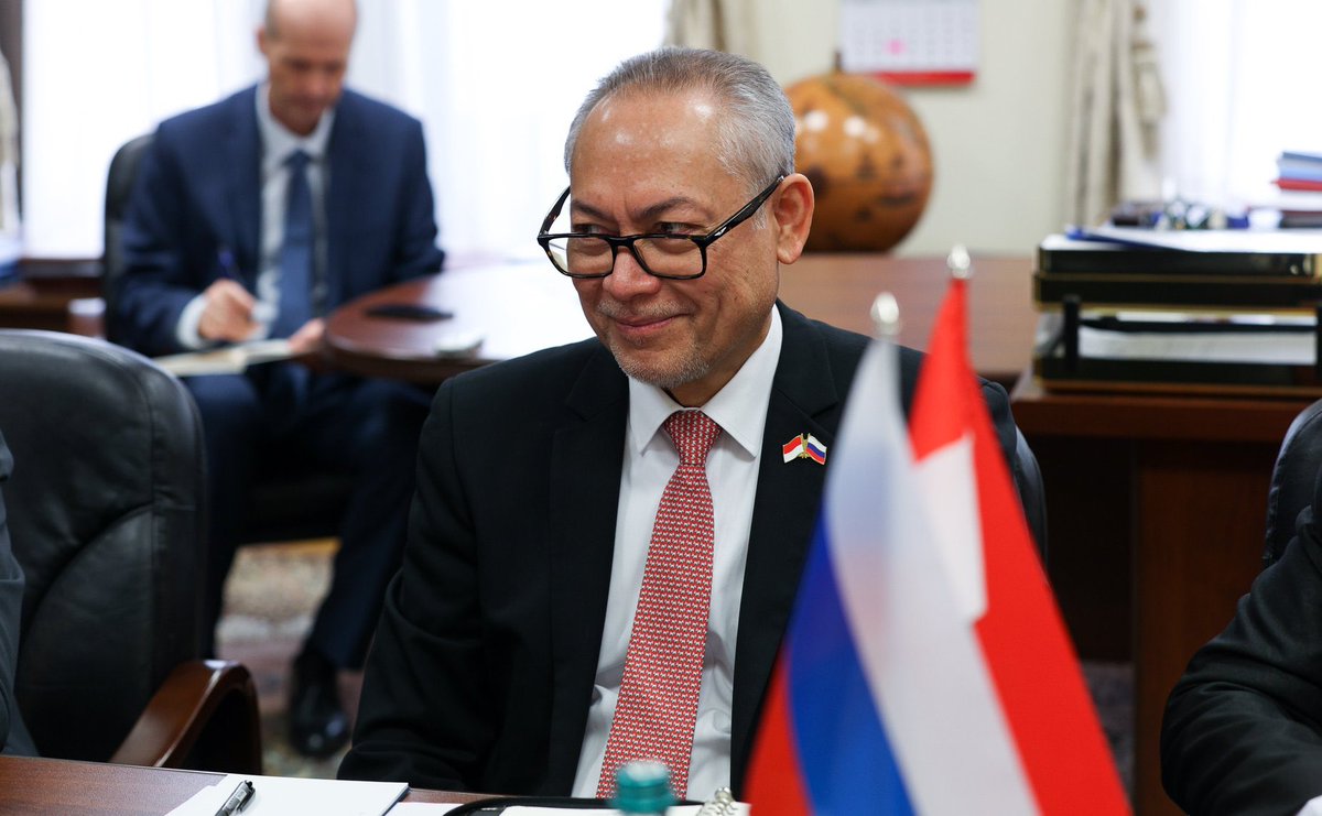 Russian Embassy, IDN tweet media