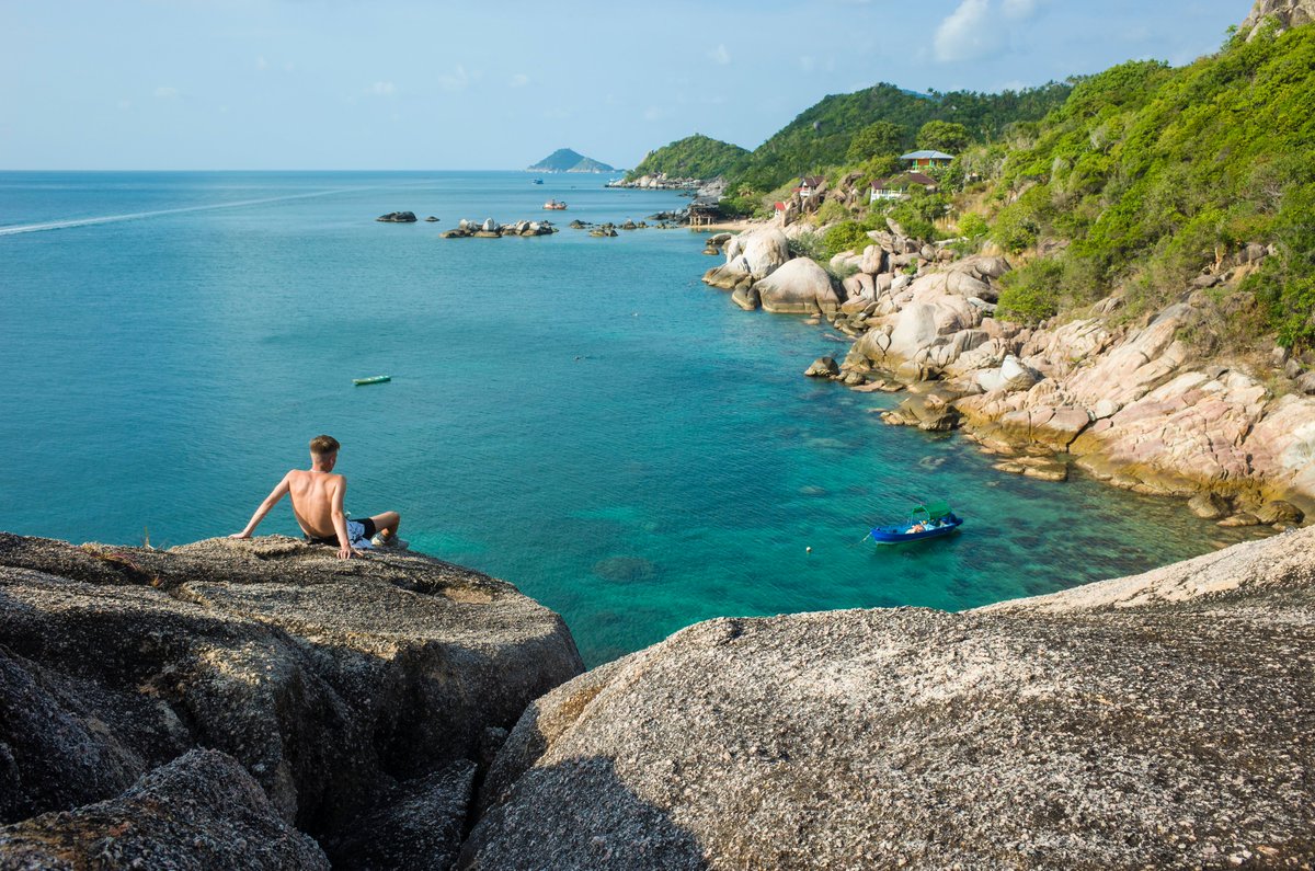 Lonely Planet France tweet media