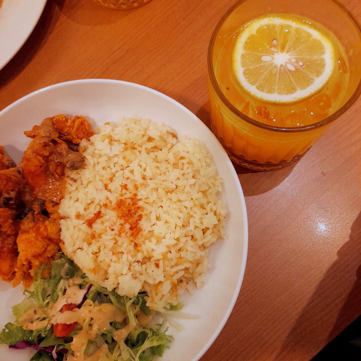 🌻 El 🌻 tweet media