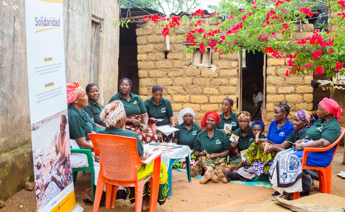 SolidaridadECA's tweet photo. The MAMA SAFI group at Mlela Mine, Tanzania, are rewriting their futures through the EA$E initiative by @SolidaridadECA funded by the @DutchMFA under the P2P Gold project. The 20 women are scaling to strategic growth. 
Read full post here: https://t.co/euBjll5TzE https://t.co/P2ORDnyt2q