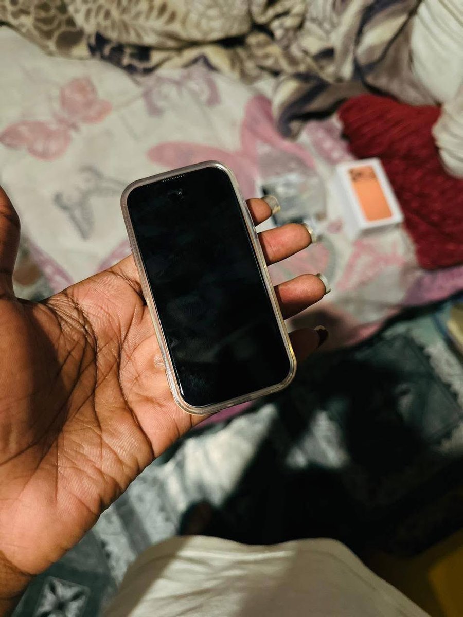 kgadi♠️ tweet media