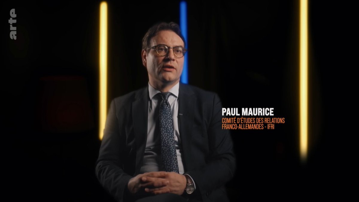 Pl_Maurice's tweet photo. 🇫🇷🇩🇪📺 J'ai le plaisir d'avoir pu apporter mon analyse, aux côtés de @MichaelaWiegel, @JosephdeWeck, @seb_maillard et Heiko Maas, dans ce documentaire de @msaintpaul : « #Macron-#Merz : dans les coulisses du pouvoir » qui sera diffusé ce soir sur @ARTEfr
📽️https://t.co/quyQtWWjIb https://t.co/hKnn6fbHCI
