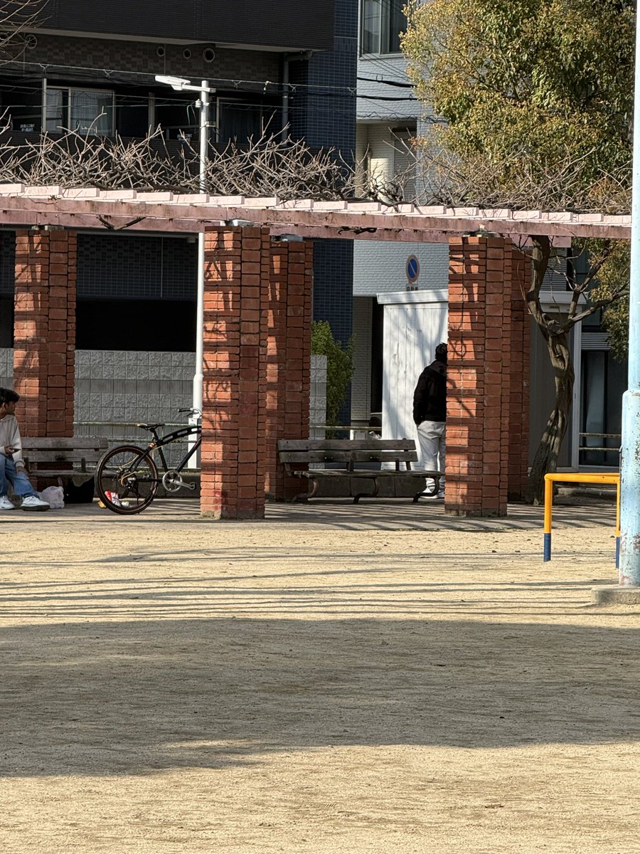 浪速者 tweet media