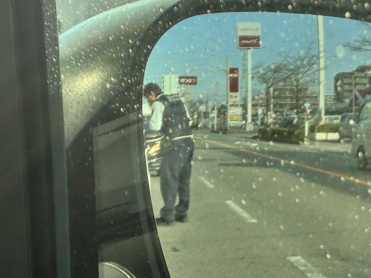 TomohiroRC tweet media