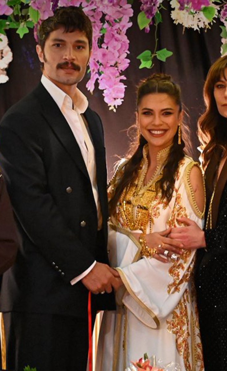 devin🪭 tweet media