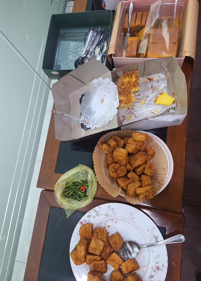 ilham info jalanan. tweet media