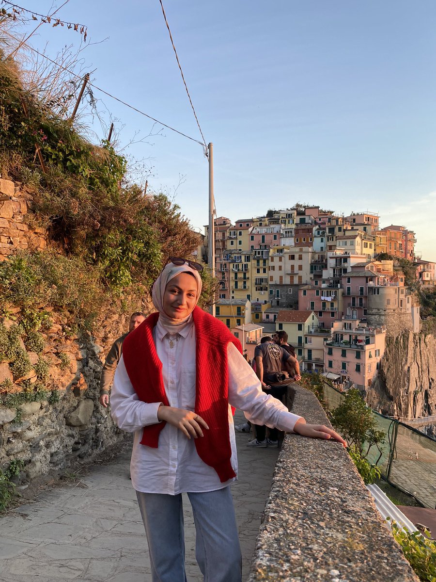 çocuklarıma annenizin gençliği diye göstereceğim o fotoğraf..