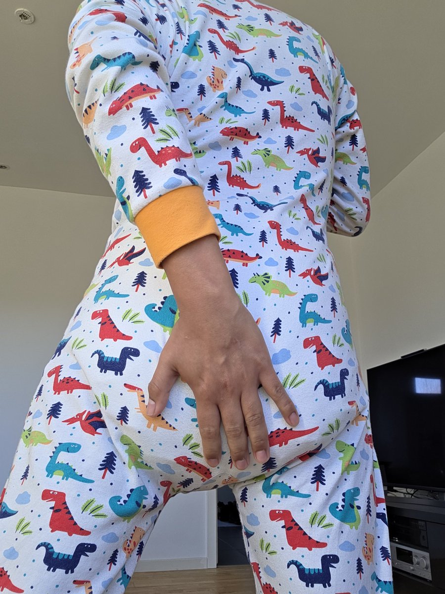 LittleCutieBoy tweet media