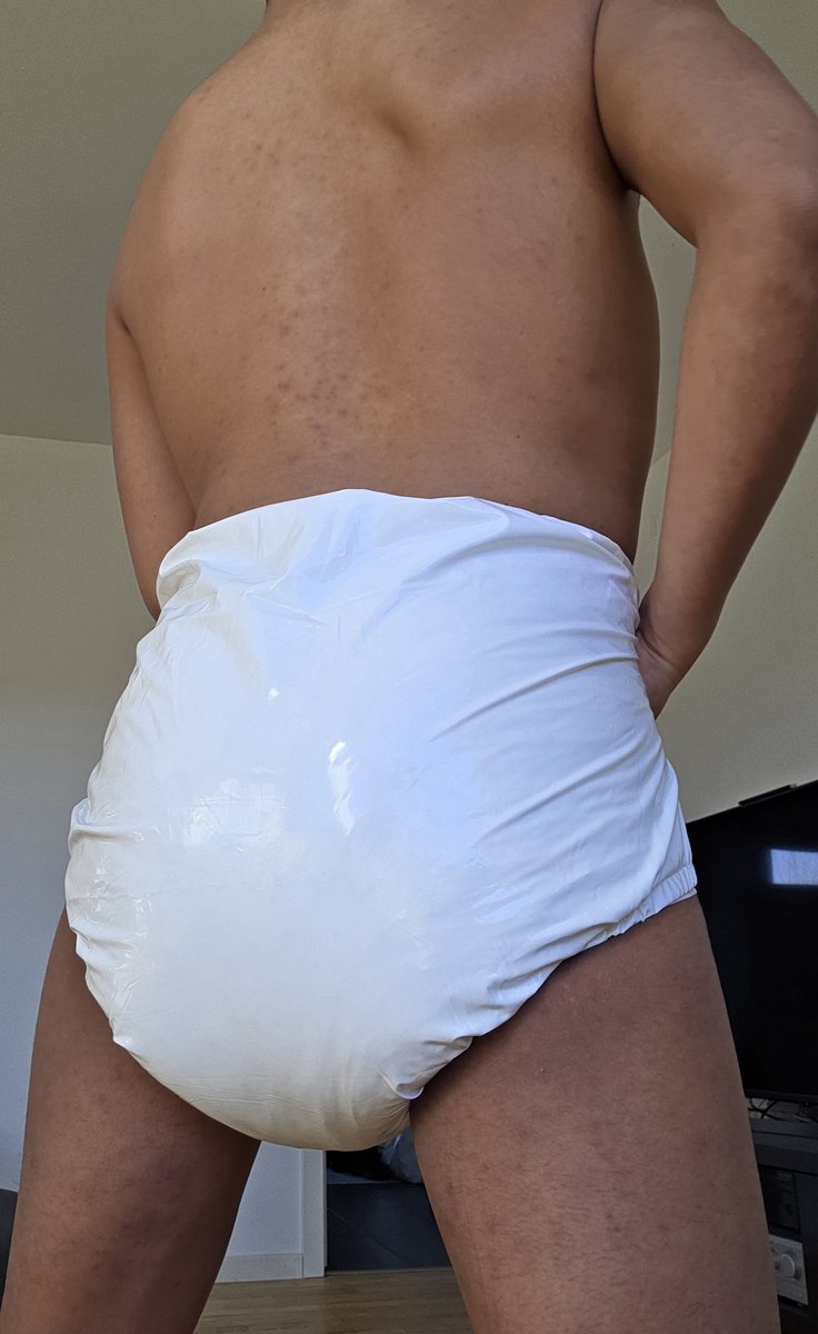 LittleCutieBoy tweet media