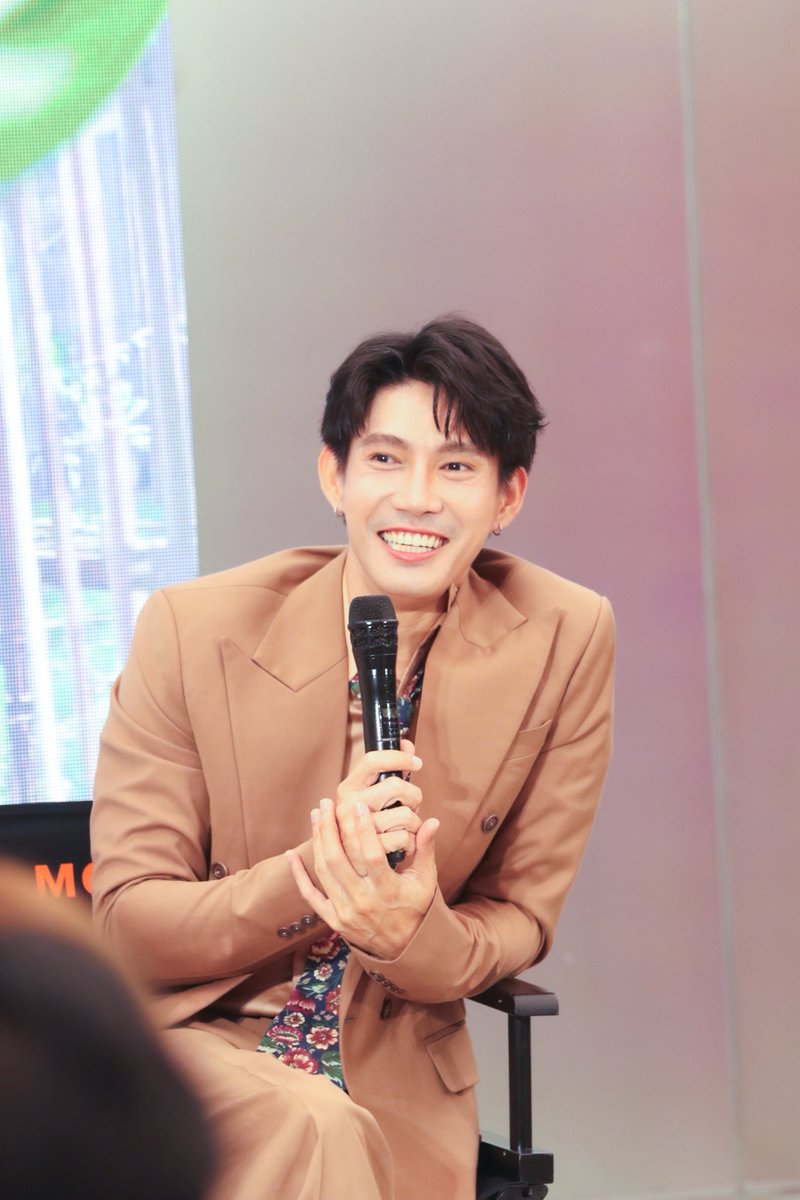 Matikano1's tweet photo. วันนี้มาเติมพี่กายแล้วค่า❤️ หล่อมาก🤭
#guysivakron #แฟนจ๋าของกาย
#คิดถึงจังตังค์อยู่ไหน  #ChasingLoveChasingCash
#Monomax #MonoOriginal 
#คิดถึงจังตังค์อยู่ไหนWatchParty https://t.co/g7ptb37WJT