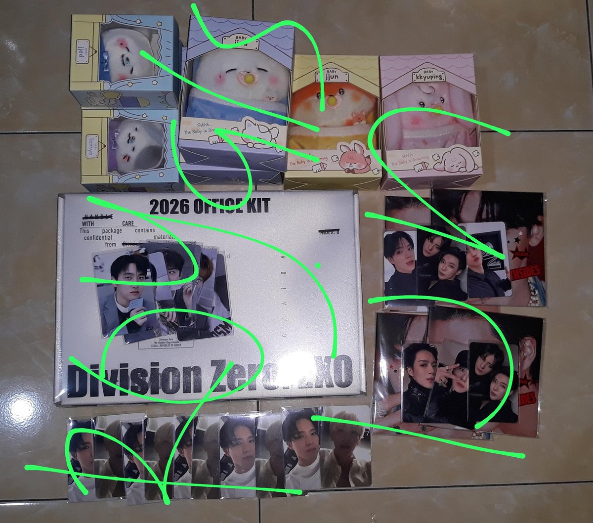 royals.ljn tweet media