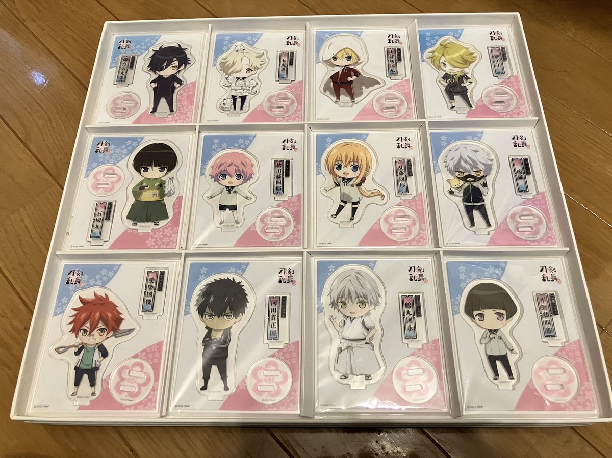 fukacam_003's tweet photo. あと花丸アニメの円盤特典購入のアクスタまとめて欲しい人いらっしゃったりします…？クソでかいので手渡しのみ・箱があまり綺麗ではないです。アクスタは全て未開封・ほぼ光にも当ててないのでそこまで劣化はしてないはず… https://t.co/I5BXxUgII4