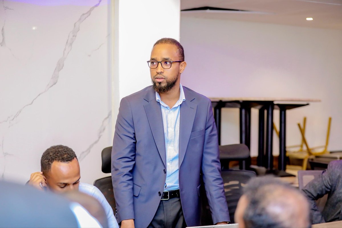 SLMA_DOCTORS's tweet photo. Somaliland Medical Association (SLMA)and Somaliland Private Hospitals Network (SOLPHONET) convened a high-level meeting aimed at enhancing the quality of healthcare services and strengthening professional development across Somaliland. The meeting was facilitated by PSPH. https://t.co/prOOSRPYx1