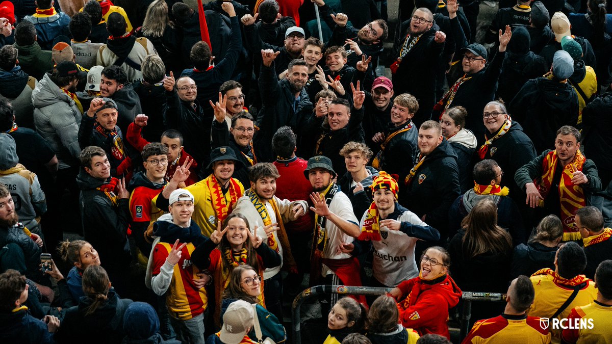 RCLens's tweet image. Semaine de retour à Bollaert-Delelis ❤️💛

Tout le stade à 10€ 👉 urls.fr/m2UaXe

#FiersDEtreLensois #RCLFCR