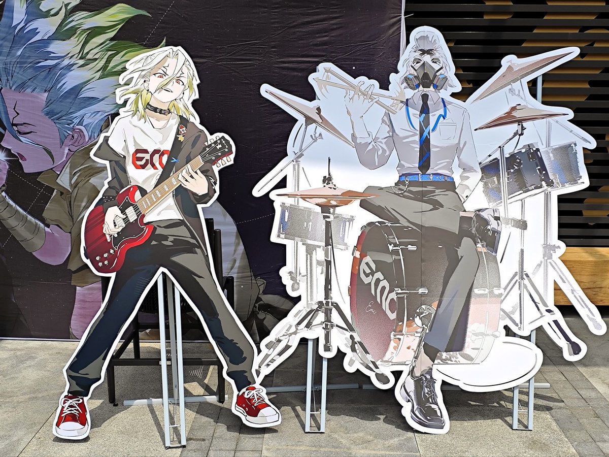 吸血魔龙伞蜥蜴 tweet media