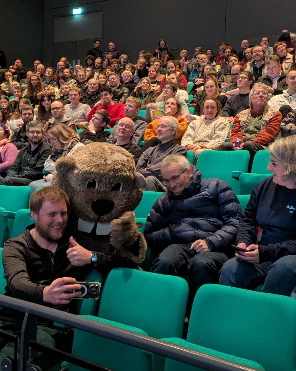 SlapstickFest's tweet photo. Happy International Beaver Day 🦫
Throwback to our 20th anniversary festival where we filled @MegascreenBri with Hundreds of Beavers - hope Ryland, Jess and co come back to Bristol soon!
#internationalbeaverday #hundredsofbeavers #bristol #slapstickfestival #slapstickcomedy https://t.co/0vHXwp745f
