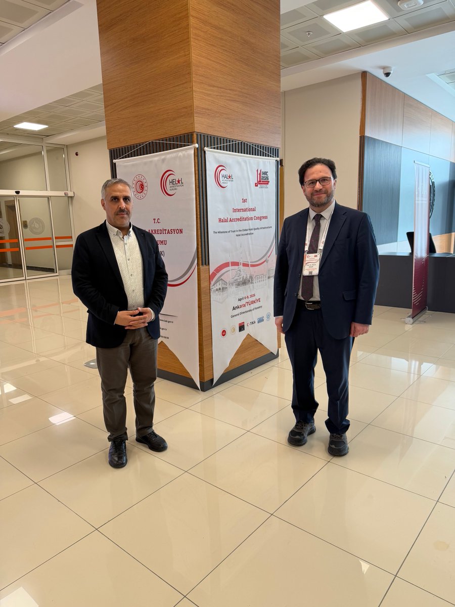 ProfMuratSimsek's tweet photo. Helal Yönetişimin temel öğesi Helal akreditasyon
Kongre

#HAK
#SMIIC
#TÜBA
#LokmanHekimÜni
Ankara https://t.co/duOYyJzekE