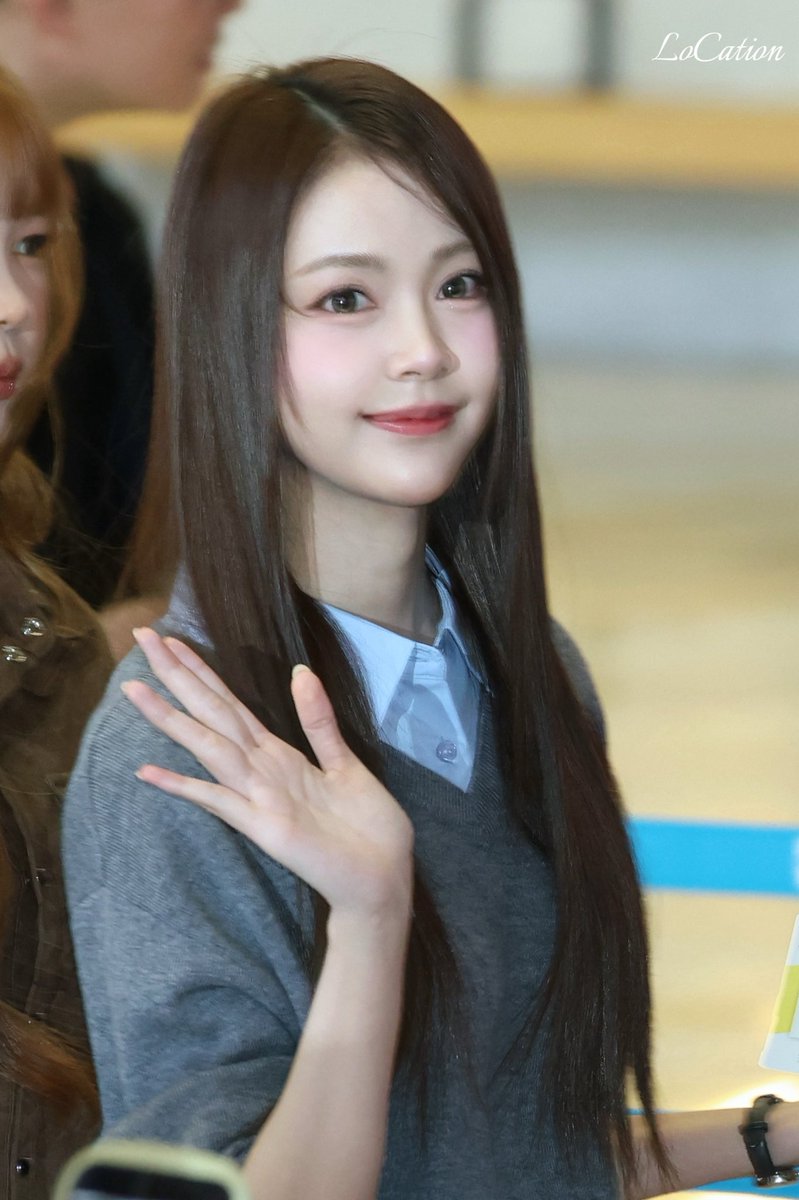 LoCation tweet media