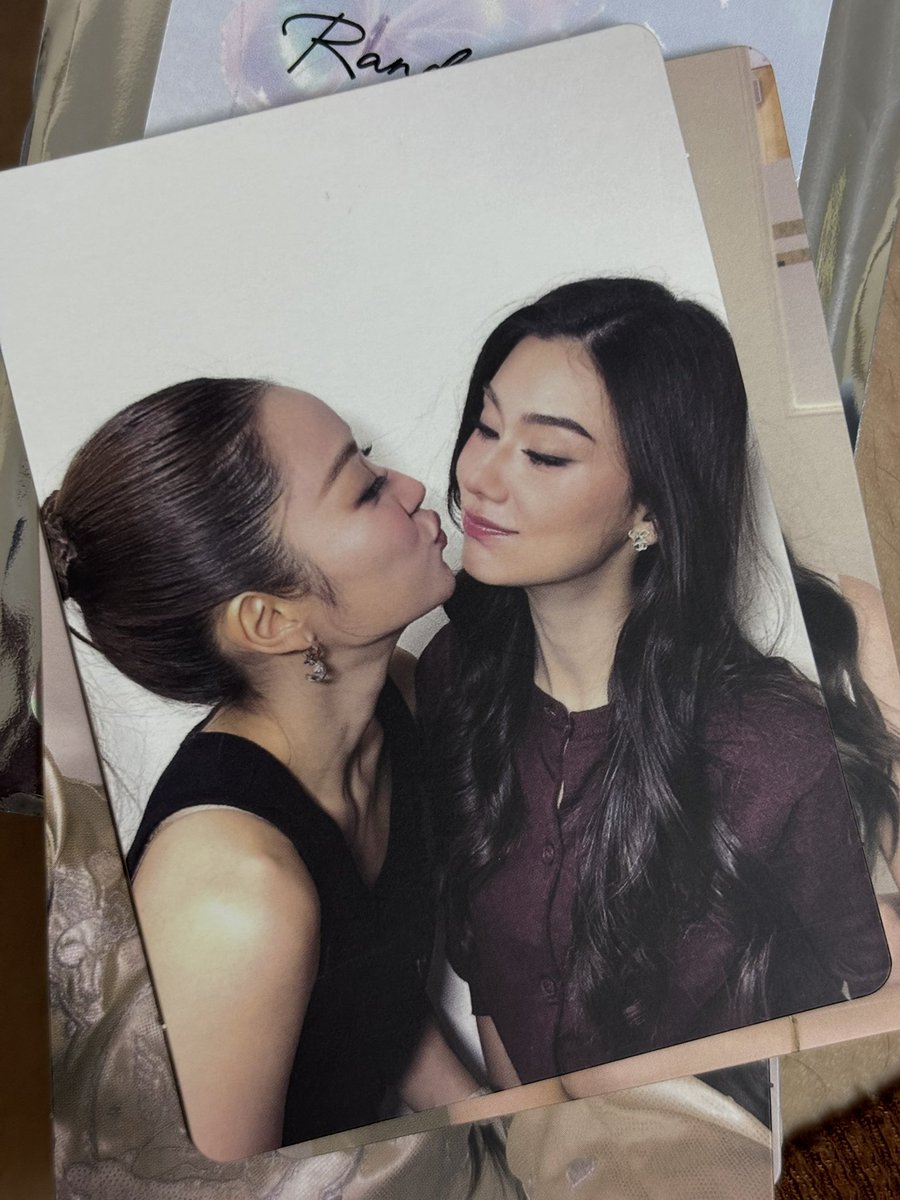 roberta, roberta tweet media