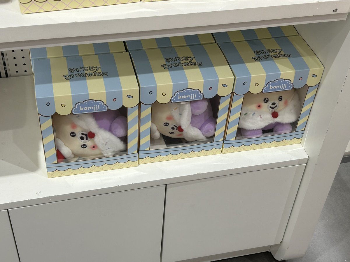 9agclub's tweet photo. ばむち箱の中でもコロコロしててやばかった https://t.co/THEnUVGKtF