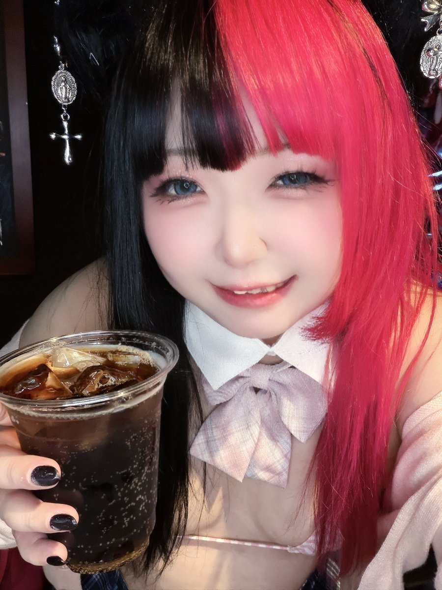 絶ちゃん＠らびっとしんどろ～む tweet media