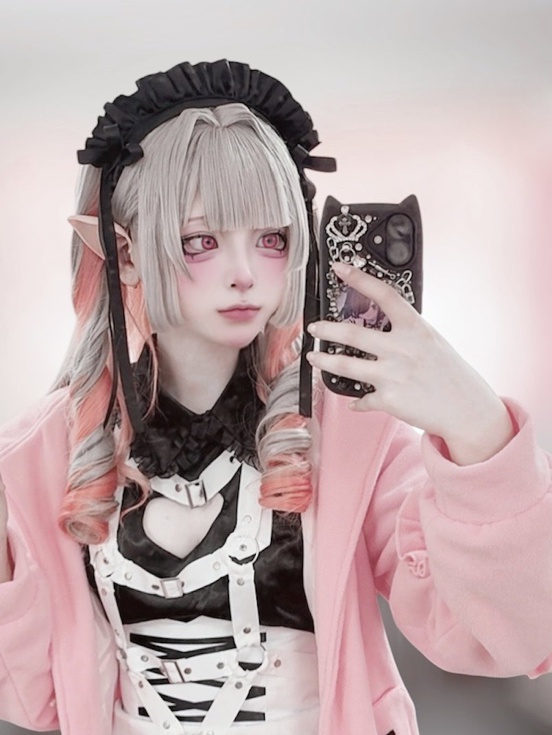 めるて tweet media