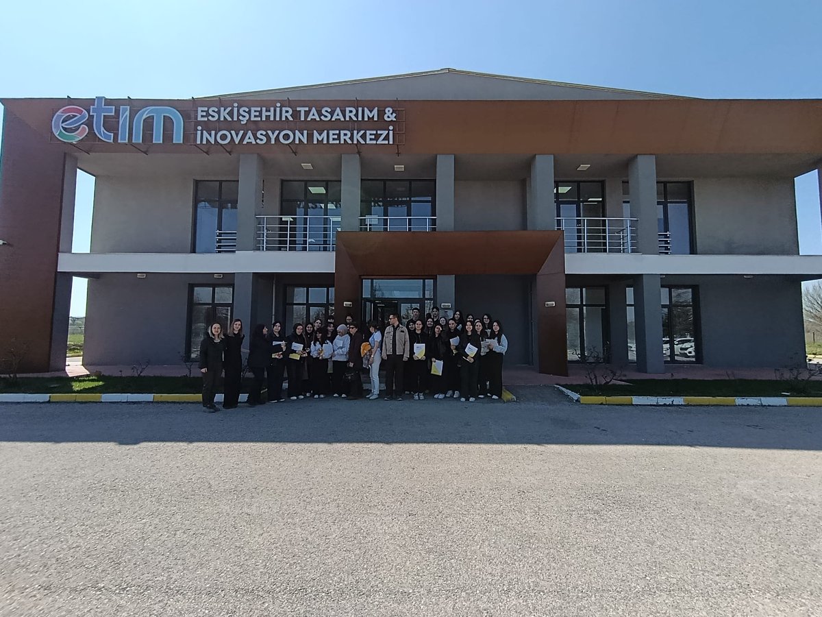 EdipMtal's tweet photo. #Atap 
ATAP ANADOLU  TEKNOLOJİ ARAŞTIRMA PARKI 
Mesleki Ve Teknik Eğitimde Isbirliginin artırılması amacıyla Atap projesine katılm sağladık. 
Ögrencilerimiz yerleşkeyi gezerek proje aşamalarını öğrendi. Girisimcilik ve inavasyon konusunda bilgilendirildi. https://t.co/K7E8nzPclX