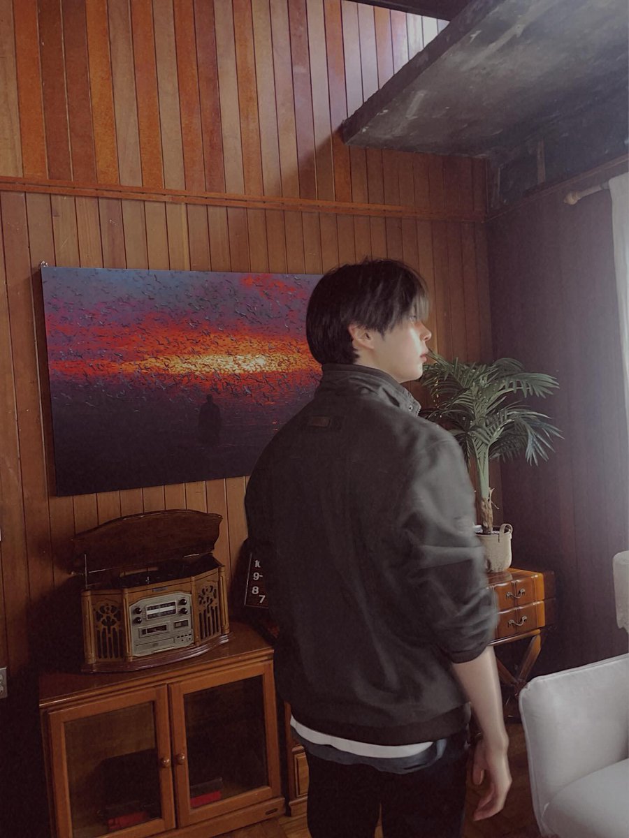 260407 성한빈 공식 인스타그램 #성한빈 

[📸]성한빈(SUNGHANBIN) ’Beyond the shell‘ Behind