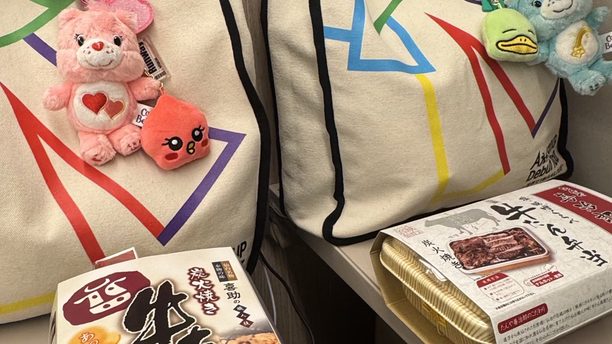 ぱらん tweet media