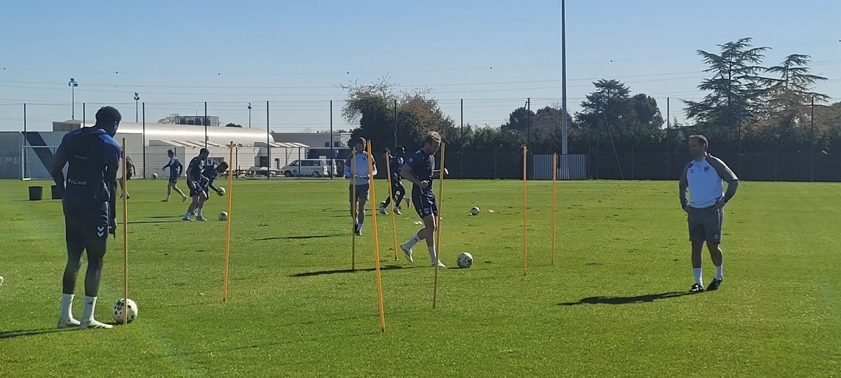 PassioNey 💙🤍 tweet media