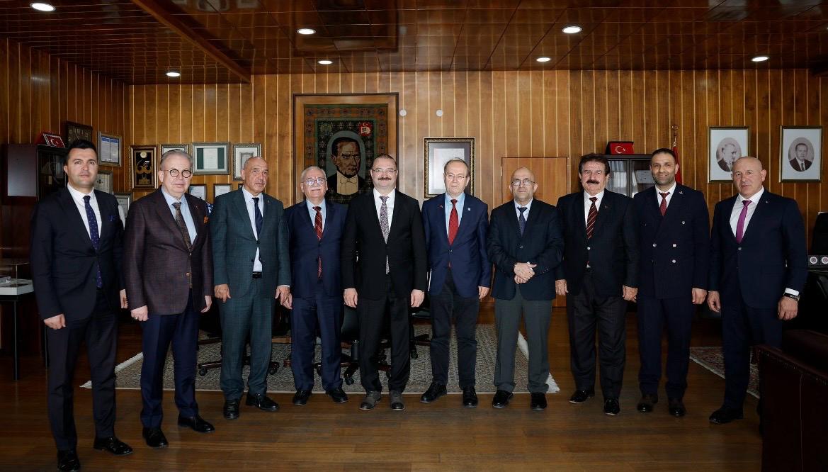 İstanbul Ticaret Üniversitesi tweet media